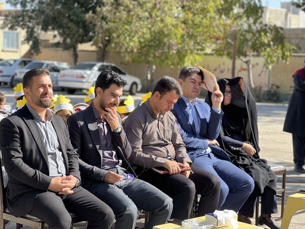 جشن شکوفه‌ها در مدارس سملقان