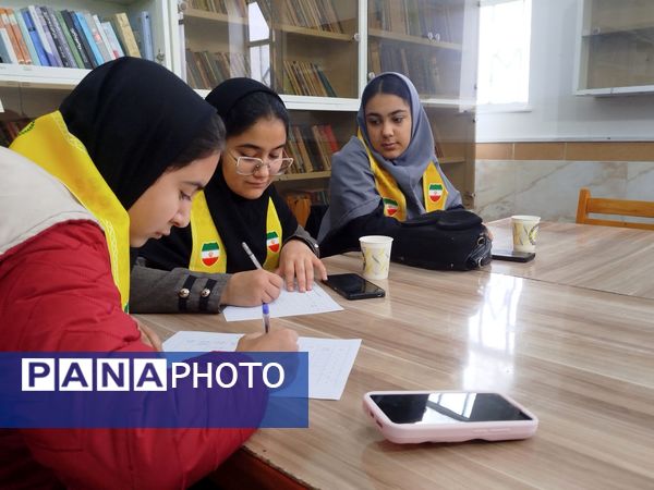 انتخابات شورای دانش‌آموزی در شهرستان فاروج 