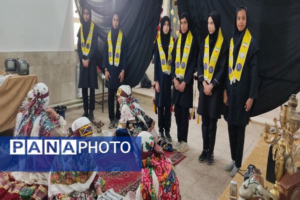 اجلاس استانی ویژه مدیران دبیرستان‌های نمونه دولتی و شبانه‌روزی استان خراسان رضوی در دبیرستان دخترانه شهید مجید دهنوی