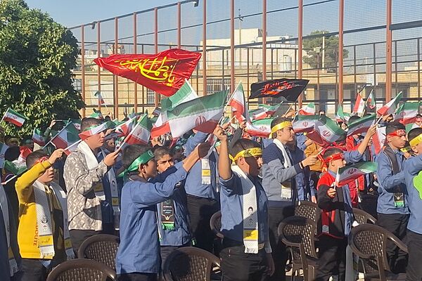 زنگ بیداری و استکبارستیزی دانش آموزان در مدارس شیراز 