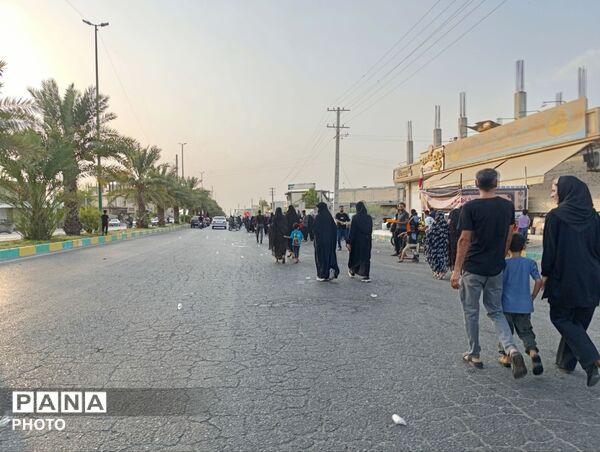 جاماندگان میناب با پای دل به راه افتادند