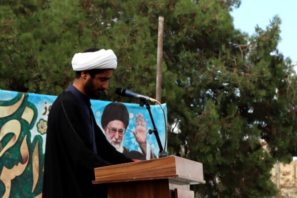 حضور پرشور دانش‌آموزان شهرستان صالح‌آباد در راهپیمایی روز ۱۳ آبان