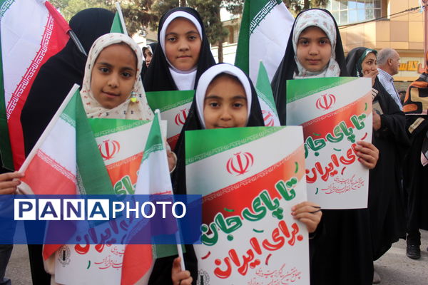 جشن آزادی وشور و شوق مردم در کرمان