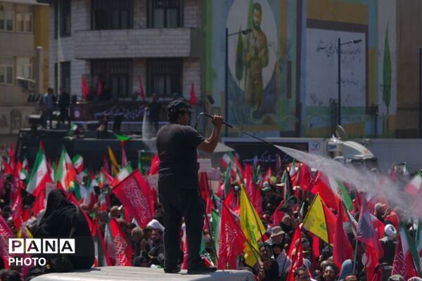 از سجاده های نور تا اوج بدرقه؛وداعی که آسمان را به ماتم نشاند