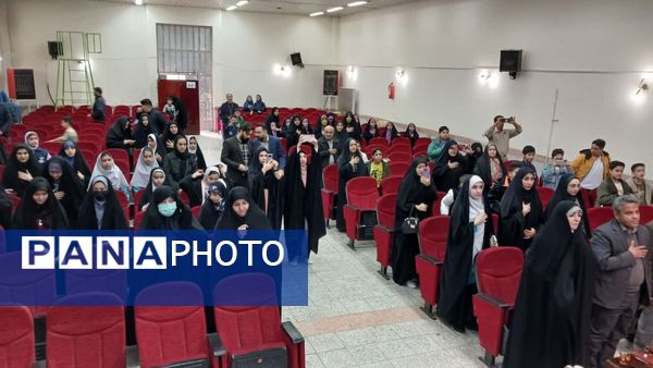 جشن تجلیل از دانش‌آموزان خبرنگاران فعال پانا و دانش‌آموزان رتبه‌های برتر شاهد  
