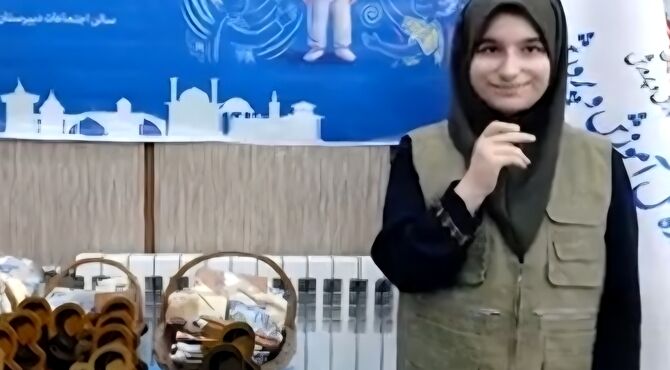 خانواده یعنی آغوش باز مهر و وفا
