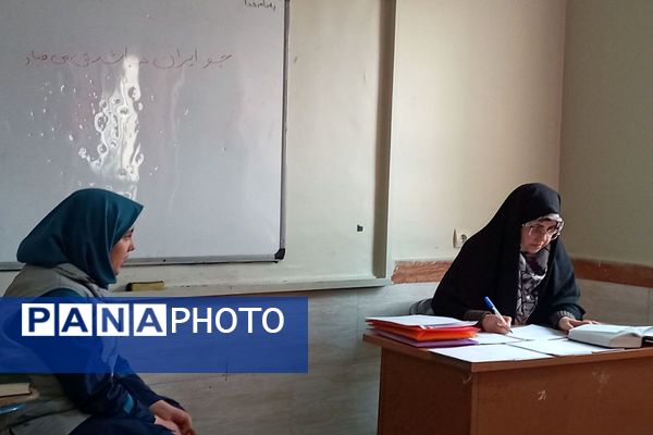  مسابقات قرآن و عترت دانش‌آموزی با حضور پرشور آینده‌سازان