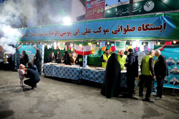 برپایی ایستگاه صلواتی موکب علی‌بن‌موسی‌الرضا(ع) استان گلستان