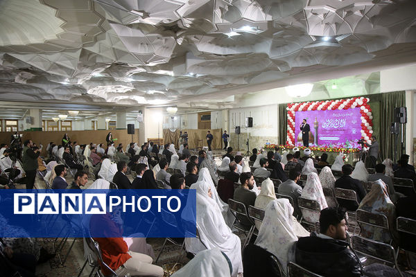 جشن ازدواج ۶۵۰ زوج دانشجوی دانشگاه‌های قم در سالروز میلاد جوادالائمه(س)