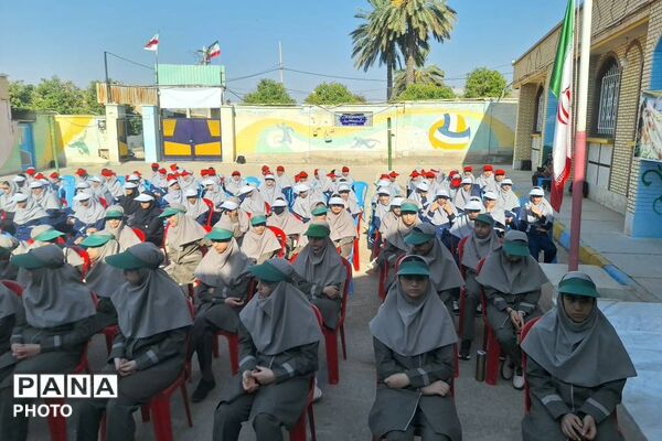 طنین زنگ مهر و مقاومت در مدارس خفر