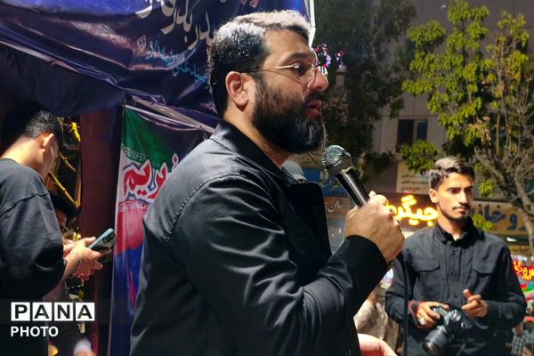 قرار شبانه مردم نسیم شهری در بهارستان دو