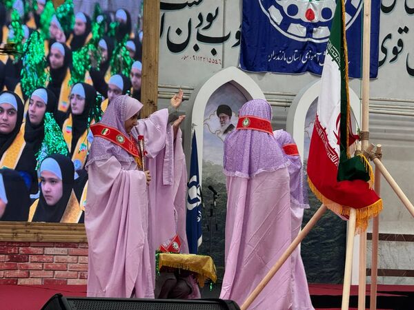 مازندران میزبان همایش یاوران انقلاب