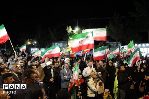 رژه باشکوه  جان‌فدایان امام رضایی در جاجرم هم‌زمان با شب ولادت امام رضا(ع) /2