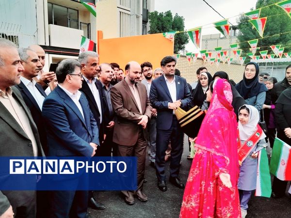 افتتاح مدرسه  ۱۲ کلاسه فروغی بسطامی در بوشهر