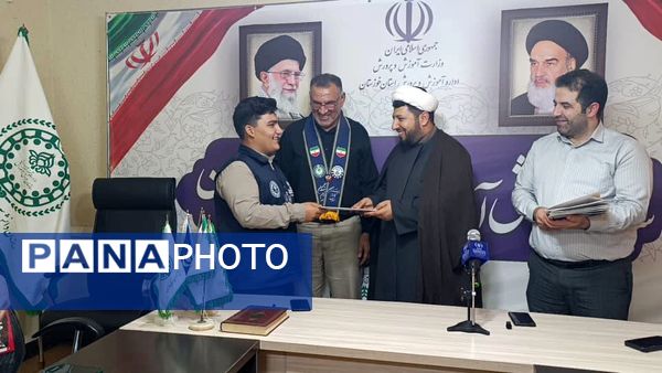 دیدار صمیمانه معاون پرورشی و فرهنگی آموزش‌وپرورش خوزستان با خبرنگاران پانا