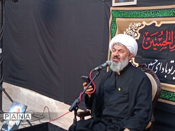 مراسم عزاداری شب عاشورا در بنیاد غدیر کاشمر