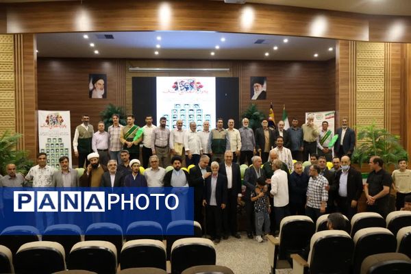 یادواره‌ای به وسعت دلتنگی شهدا در محمدشهر