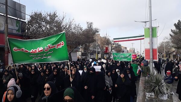 جلوه‌هایی از حماسه آفرینی مردم شیروان در راهپیمایی ۲۲ بهمن 