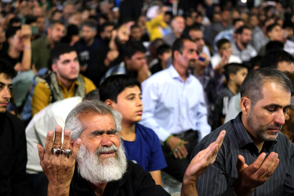 جشن آغاز امامت حضرت مهدی(عج) در مسجد جمکران