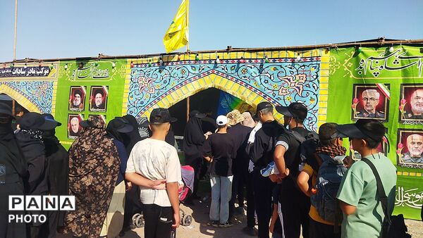 موکب مادر سادات (س)  میزبان زائران پیاده امام رضا ( ع) 