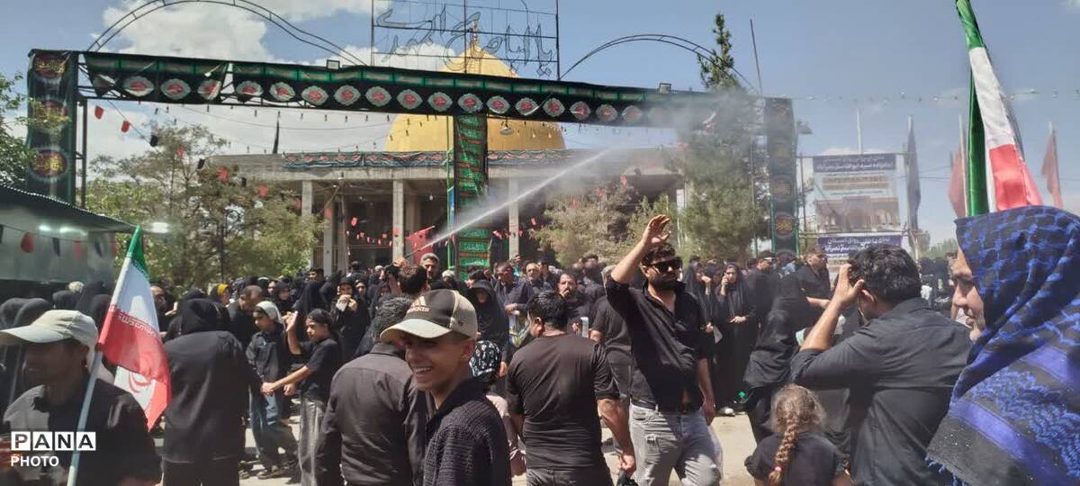 قدم هایی که در دهستان نصرآباد با عشق برداشته می‌شوند
