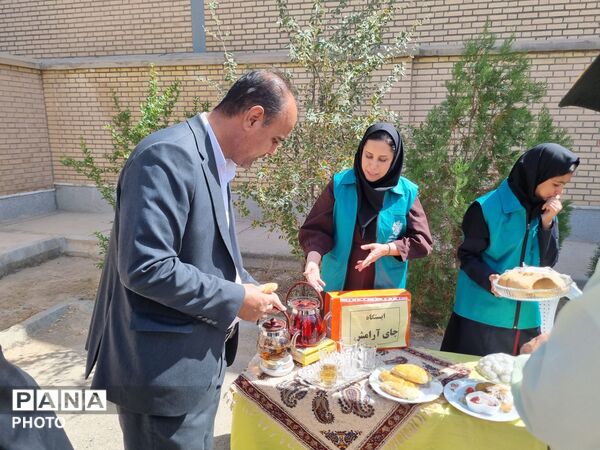 انتخابات همیاران مشاور در دبیرستان دخترانه خاندان فریدی