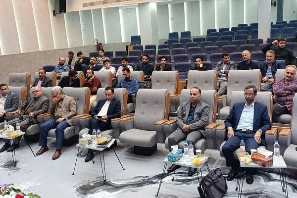 نشست تخصصی فرهنگیان با محوریت اجرای نظام مراقبت اجتماعی دانش‌آموزان 