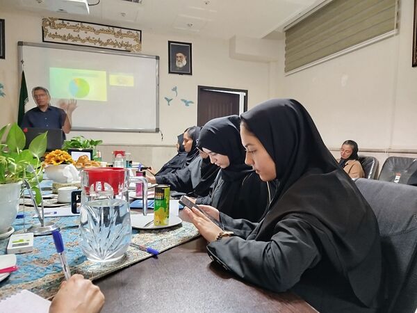 بحران آب مشهد زیر ذره‌بین رسانه‌ها و کارشناسان در فرهنگسرای محیط زیست