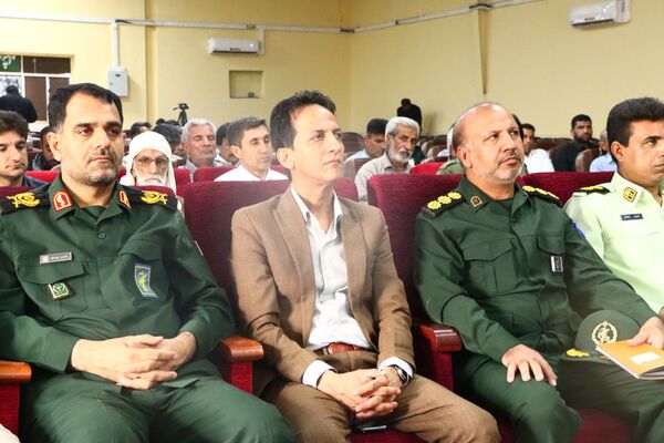 گردهمایی سران طوایف قلعه‌گنج در رزمایش بزرگ «فدائیان ولایت»