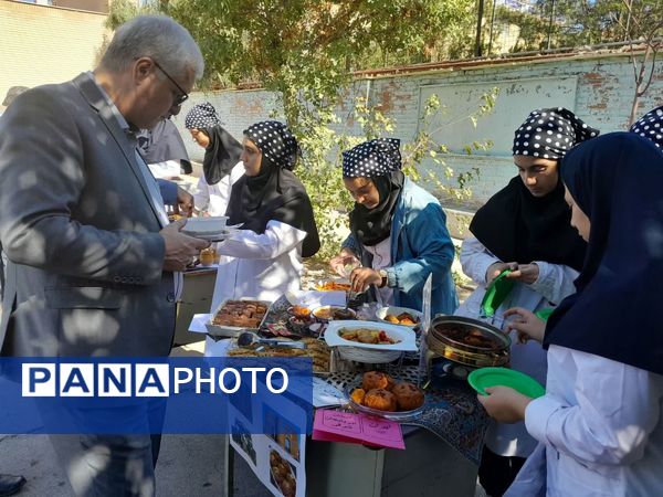 جشنواره نان و غذا‌های اقوام ایرانی و ملل 