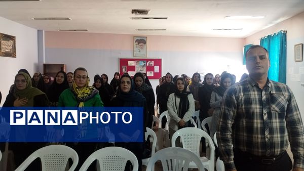 اولین مجمع انجمن اولیا و مربیان دبیرستان فرهنگیان