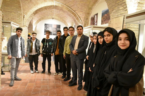 اردوی دو روزه نمایندگان مجلس دانش‌آموزی لرستان با بازدید از مراکز فرهنگی