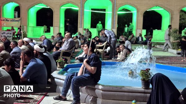 مزار شهدا؛ میعادگاه عاشقان و قله افتخار یک ملت
