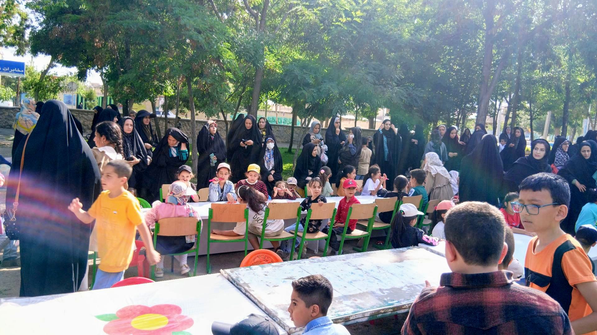 اجتماع دهه نودی‌های علوی در شهر بن