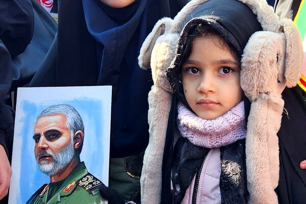 شکوه همبستگی مردم شهید پرور فشافویه در راهپیمایی ۲۲ بهمن