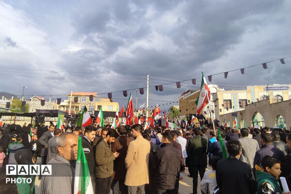  زنگ همبستگی و تجمع حماسی هواداران ایران زمین در لردگان