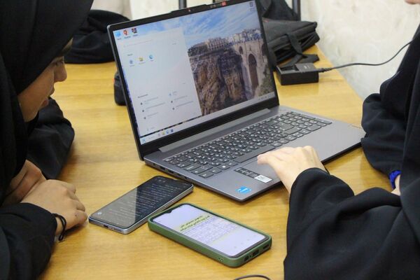 حضور جوانان و نخبگان خلاق در دومین رویداد تولید محتوای دیجیتال شهرستان بن