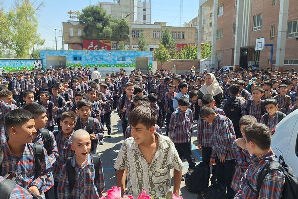 مهر  با مهربانی آغاز شد