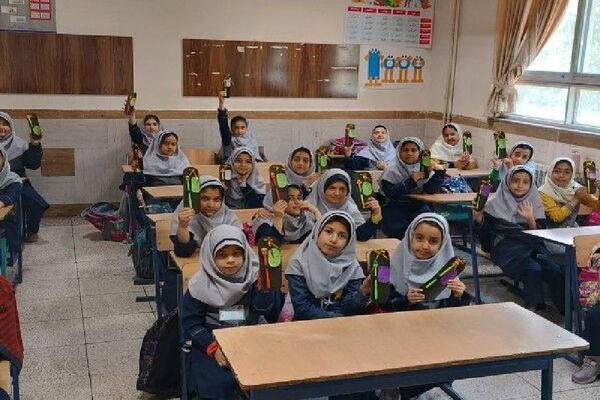 جشن روز دختر در دبستان کوثر مشهد