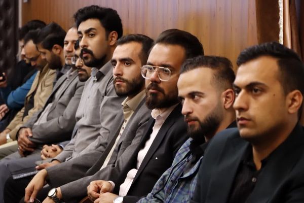 نشست صمیمی شورای عالی استان‌ها با نمایندگان مجمع دانشجویی