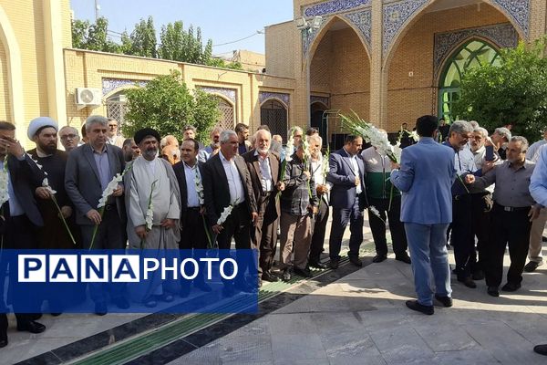 مراسم سالروز شهادت شهید بهشتی و ۷۲ یار انقلاب و چهلمین روز از شهادت رییس‌جمهور و شهدای خدمت در ورامین