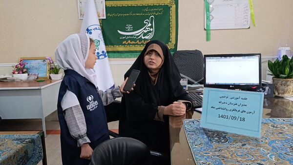 جلسه توجیهی مدیران هنرستان دخترانه با موضوع آزمون غربالگردی