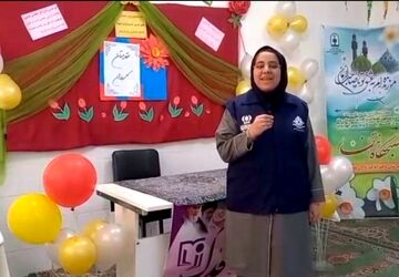 صبحگاه متفاوت با مربیان همراه در دبیرستان دخترانه فدک 