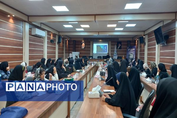 دوره آموزشی مجری‌شو، با موضوع لحن و حس