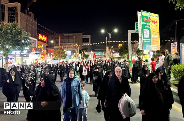نود و چهارمین شب راهپیمایی و تجمع مردمی در ساوجبلاغ 