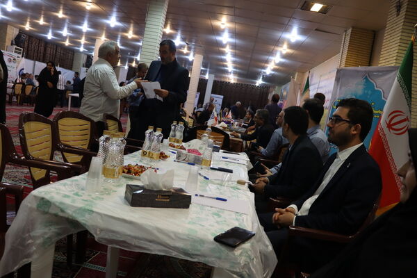  میز خدمت اداره‌کل آموزش و پرورش استان بوشهر به‌مناسبت هفته دولت در مصلی نماز جمعه بوشهر