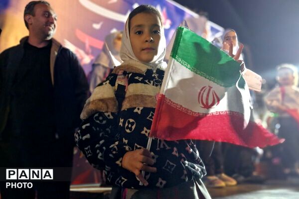 مراسم بیتاب میناب همزمان با برپایی موکب فرهنگیان و دانش‌آموزان قرچک 