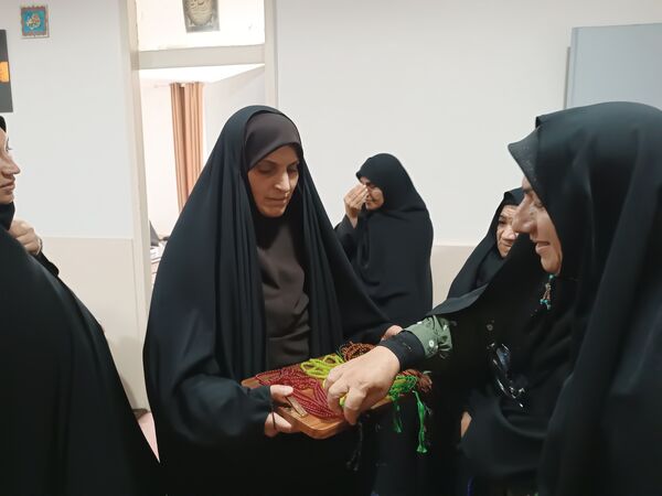 بازگشت امام جمعه از سفر مکه و استقبال گرم مردم فارسان