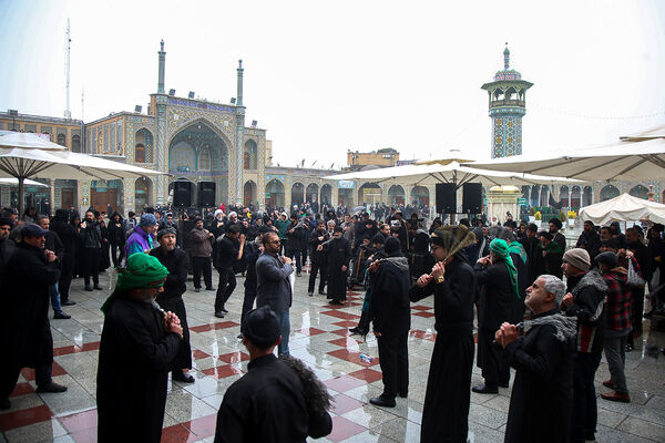 مراسم عزاداری سالروز شهادت امام هادی(ع) در حرم حضرت معصومه(س)