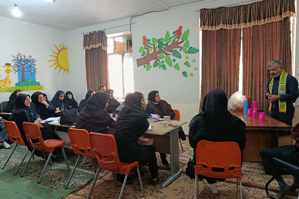 توانمندسازی مربیان پیشتاز ناحیه ۴ شیراز 